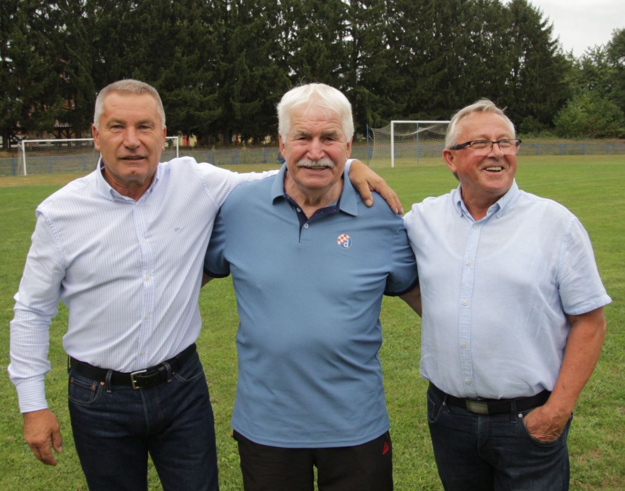 ISPISALI POVIJEST Proslavljena 40. obljetnica uspjeha Viko Omladinca (2)