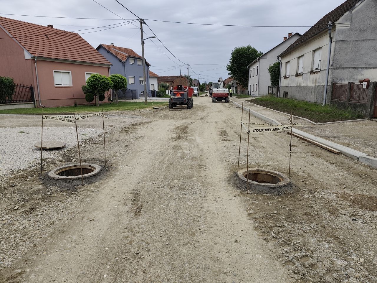 IVANOVEC Neoznačeni šahtovi potencijalni su recept za tragediju (2) IVANOVEC Neoznačeni šahtovi potencijalni su recept za tragediju (2)