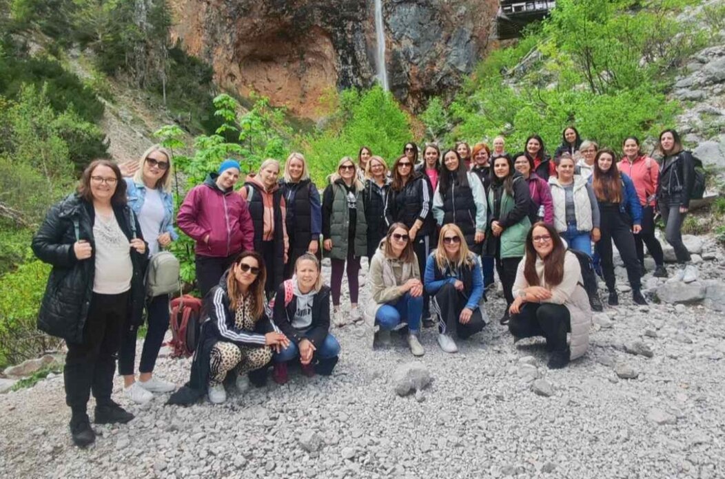 IZLET ZA PAMĆENJE Mališani iz ‘Smješka’ proslavili Dan žena i Majčin dan u Logarskoj dolini (1)