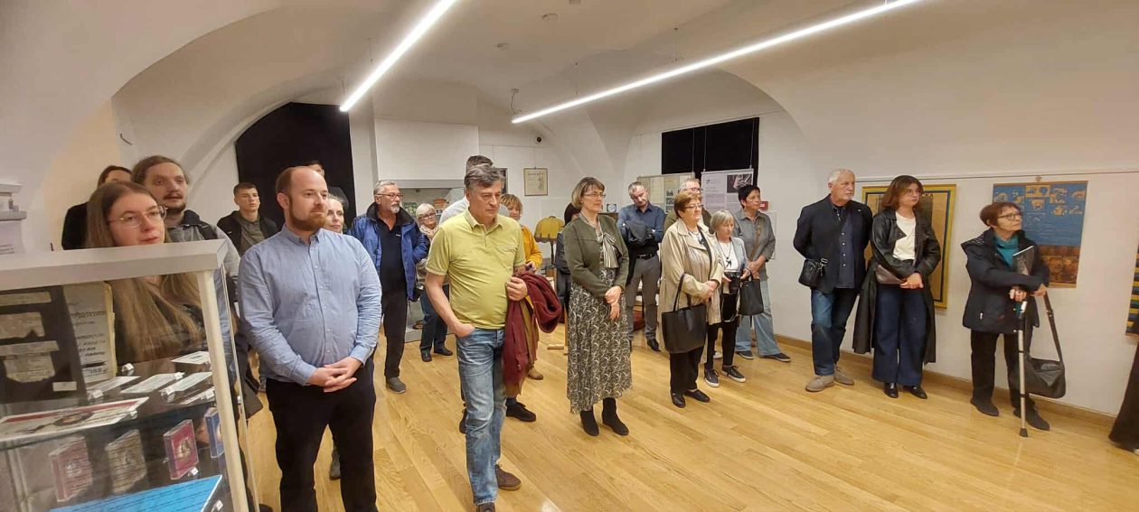 IZLOZBA KUNTARIC POZEGA (2) IZLOZBA KUNTARIC POZEGA (2)