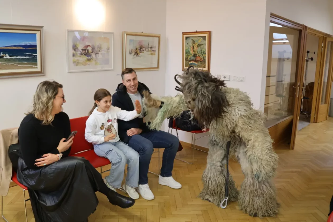 Ide Krampus, krampus, sveti nikola, prelog, KIČ Prelog, slikovnica, 5.12.2025 (40)