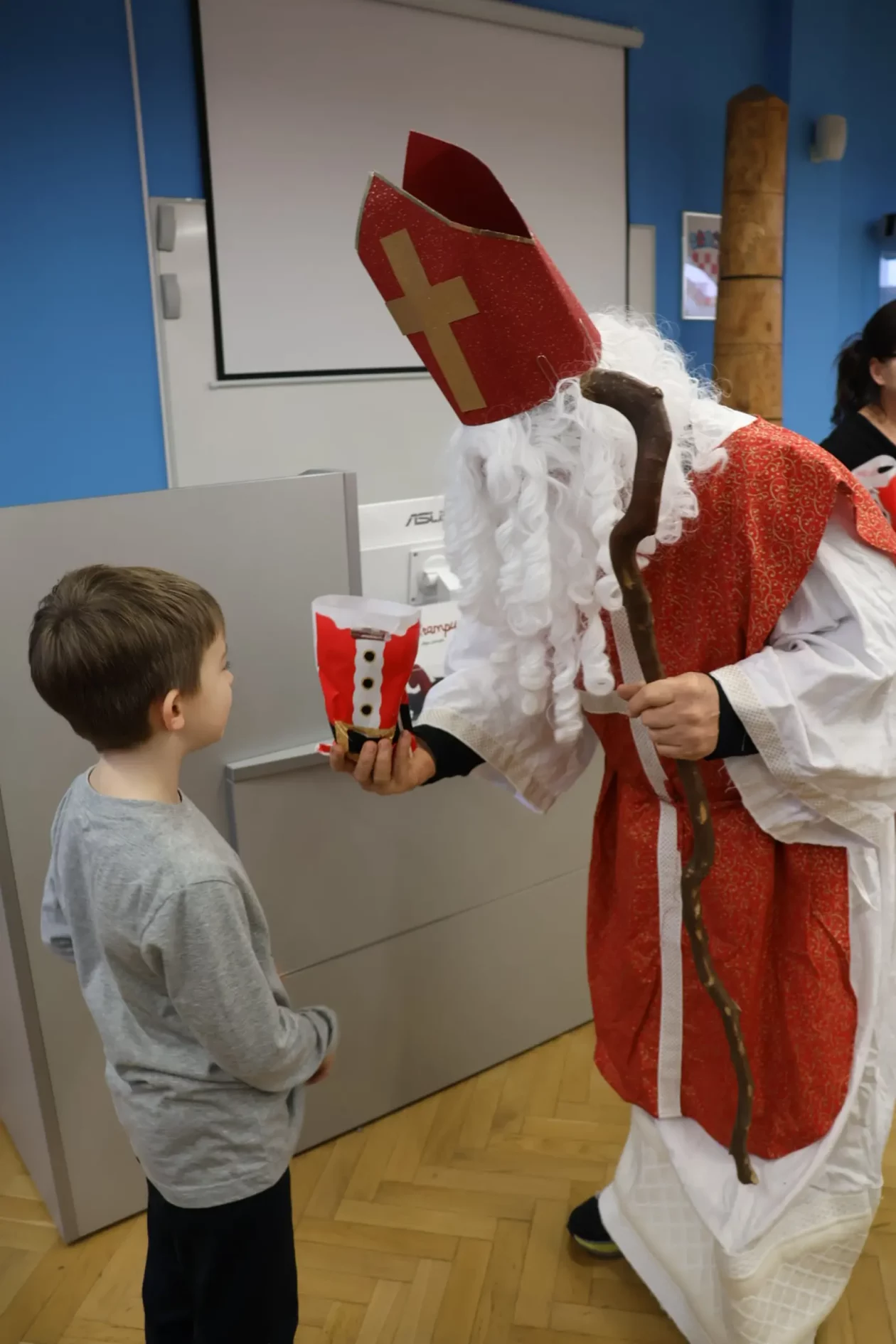 Ide Krampus, krampus, sveti nikola, prelog, KIČ Prelog, slikovnica, 5.12.2025 (62)