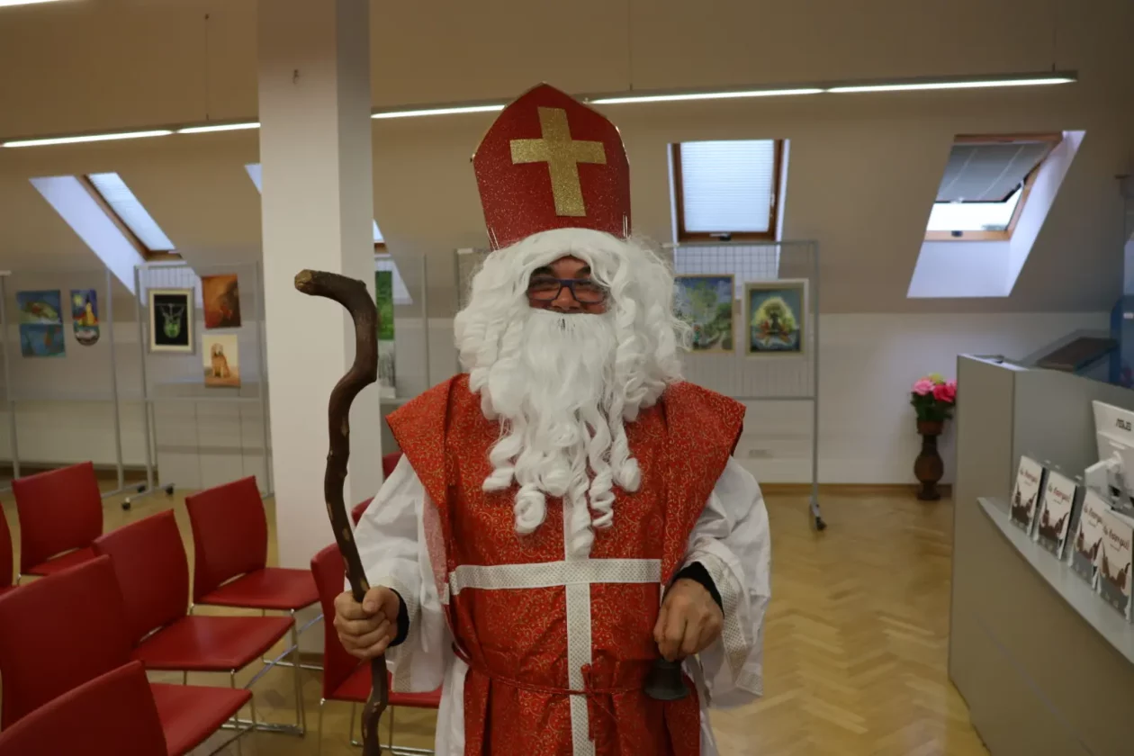 Ide Krampus, krampus, sveti nikola, prelog, KIČ Prelog, slikovnica, 5.12.2025 (77)