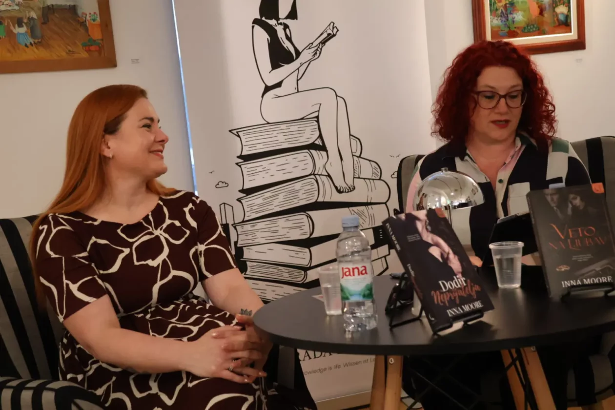 Inna Moore, Noć knjige, Prelog (15)