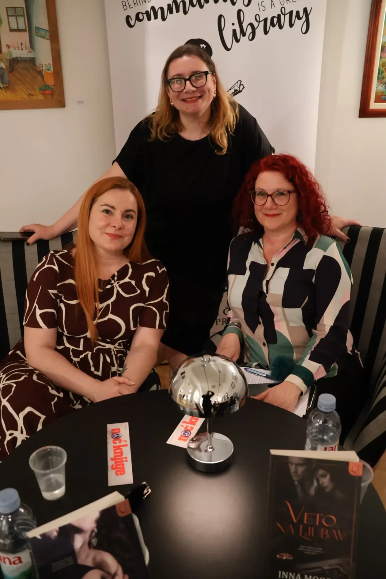 Inna Moore, Noć knjige, Prelog (35)