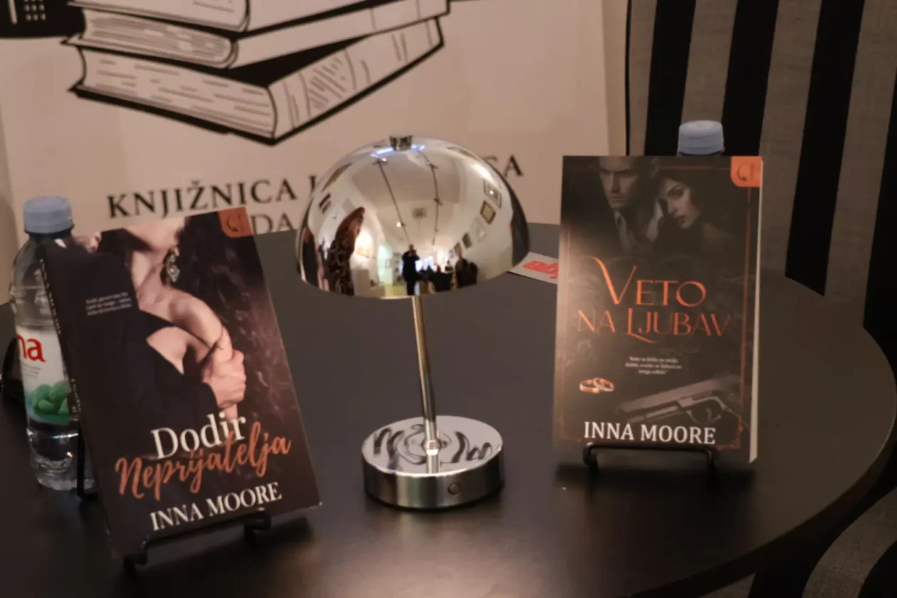 Inna Moore, Noć knjige, Prelog (8)