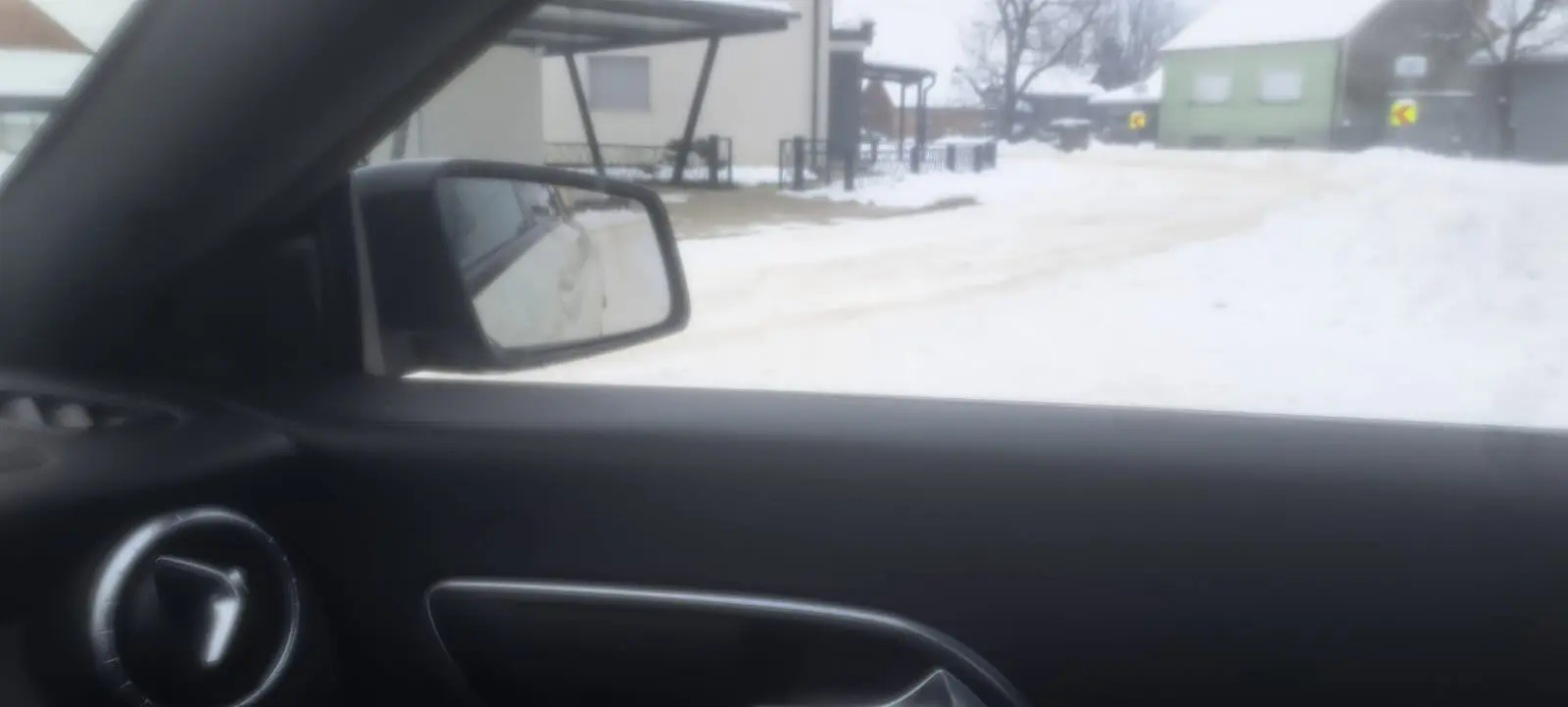 Ivanovec cesta led snijeg (1)