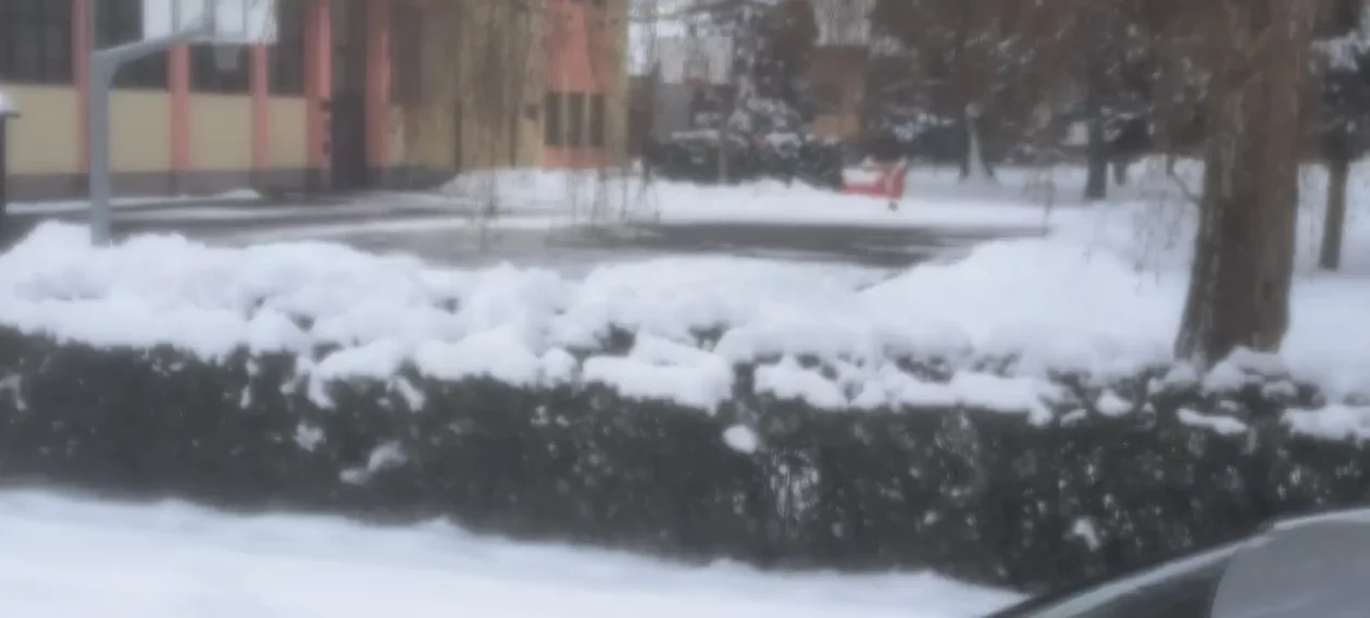 Ivanovec cesta led snijeg (6) Ivanovec cesta led snijeg (6)