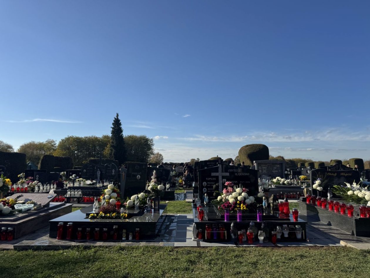 Ivanovec groblje 2025 (2) Ivanovec groblje 2025 (2)