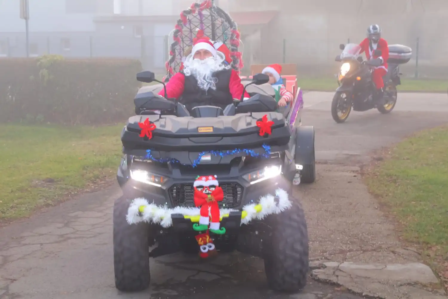 Ivanovec u blagdanskom duhu Dječja predstava i veseli susret s Djedovima Mrazovima (9)