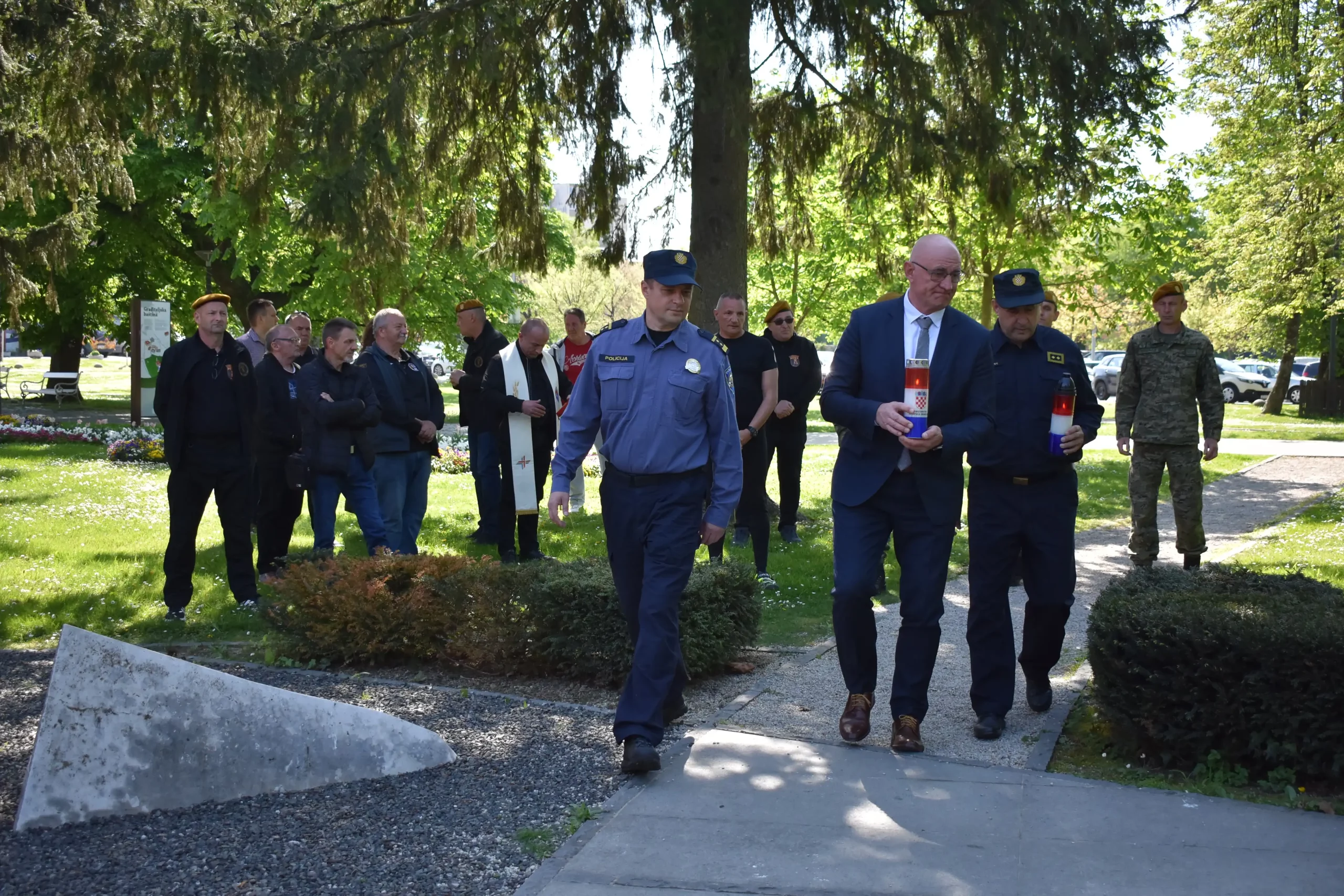 Ivica Nerer (4) Ivica Nerer (4)