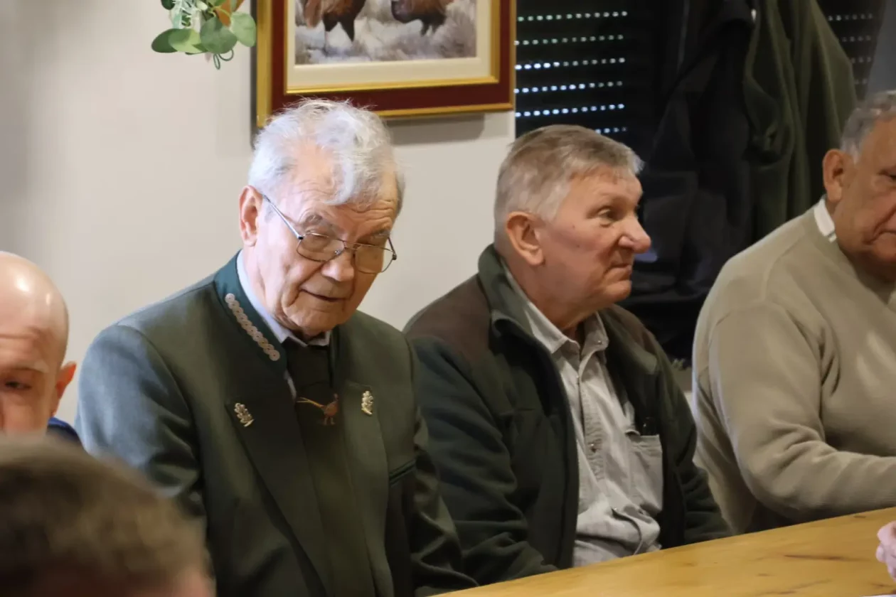 Izborna skupština Lovačko društvo Fazan Donja Dubrava (36) Izborna skupština Lovačko društvo Fazan Donja Dubrava (36)