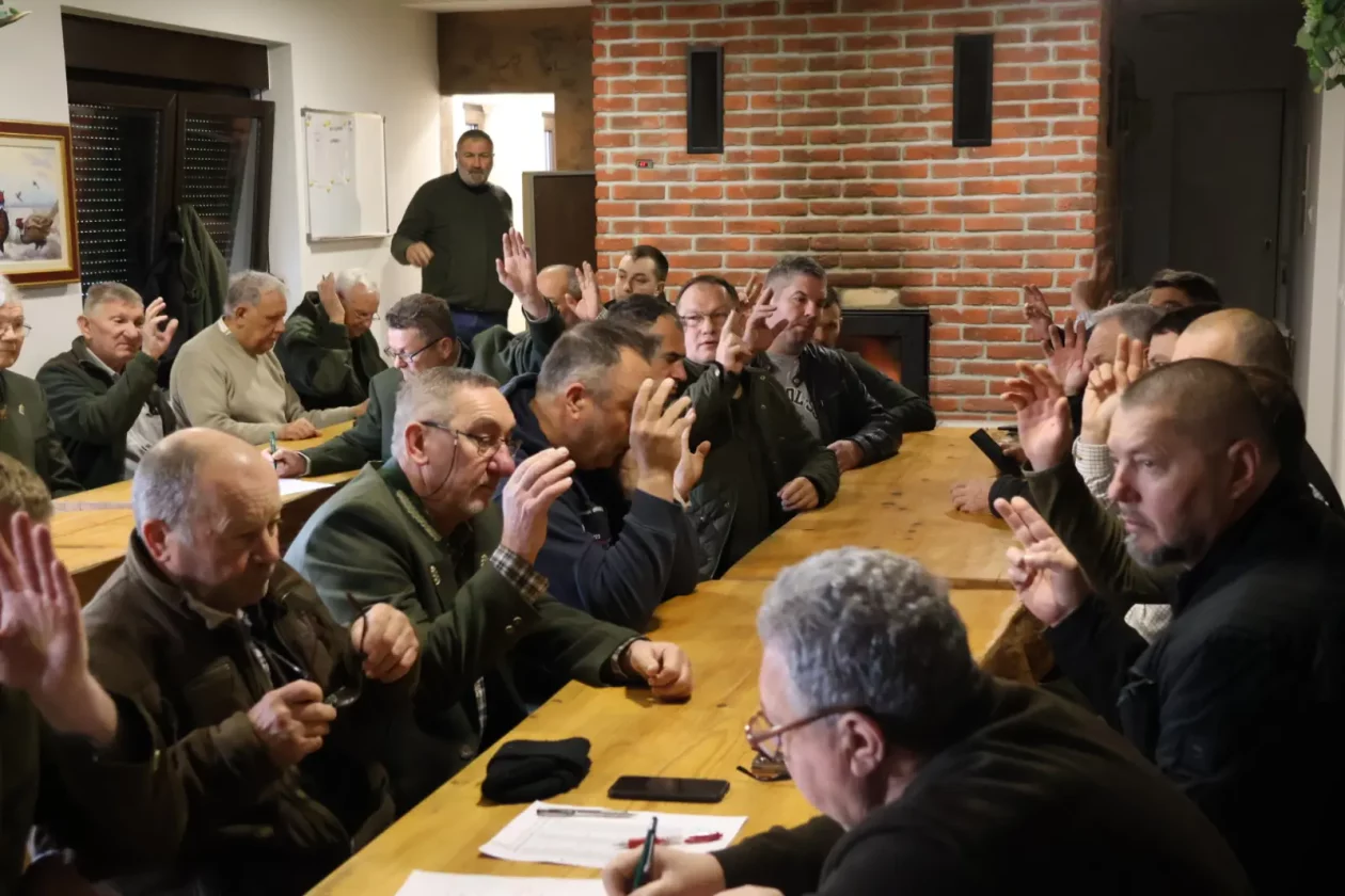 Izborna skupština Lovačko društvo Fazan Donja Dubrava (38) Izborna skupština Lovačko društvo Fazan Donja Dubrava (38)