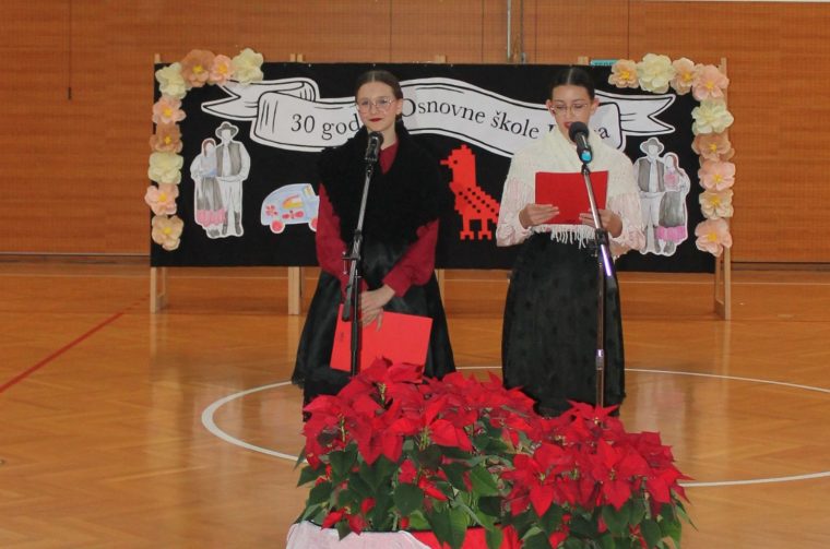 Izidor (33) Izidor (33)