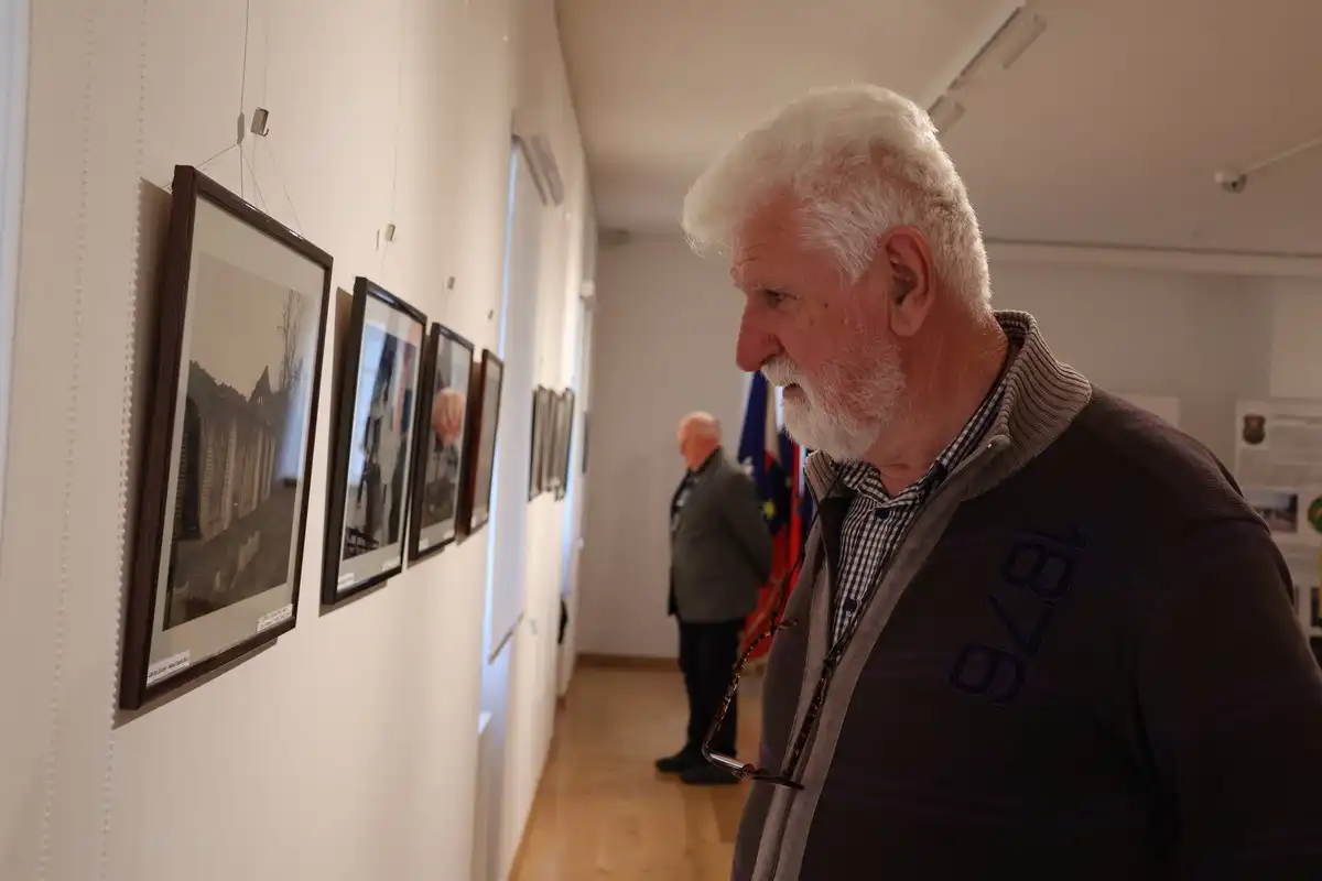 Izložba ratne fotografije riznica međimurja (15) Izložba ratne fotografije riznica međimurja (15)