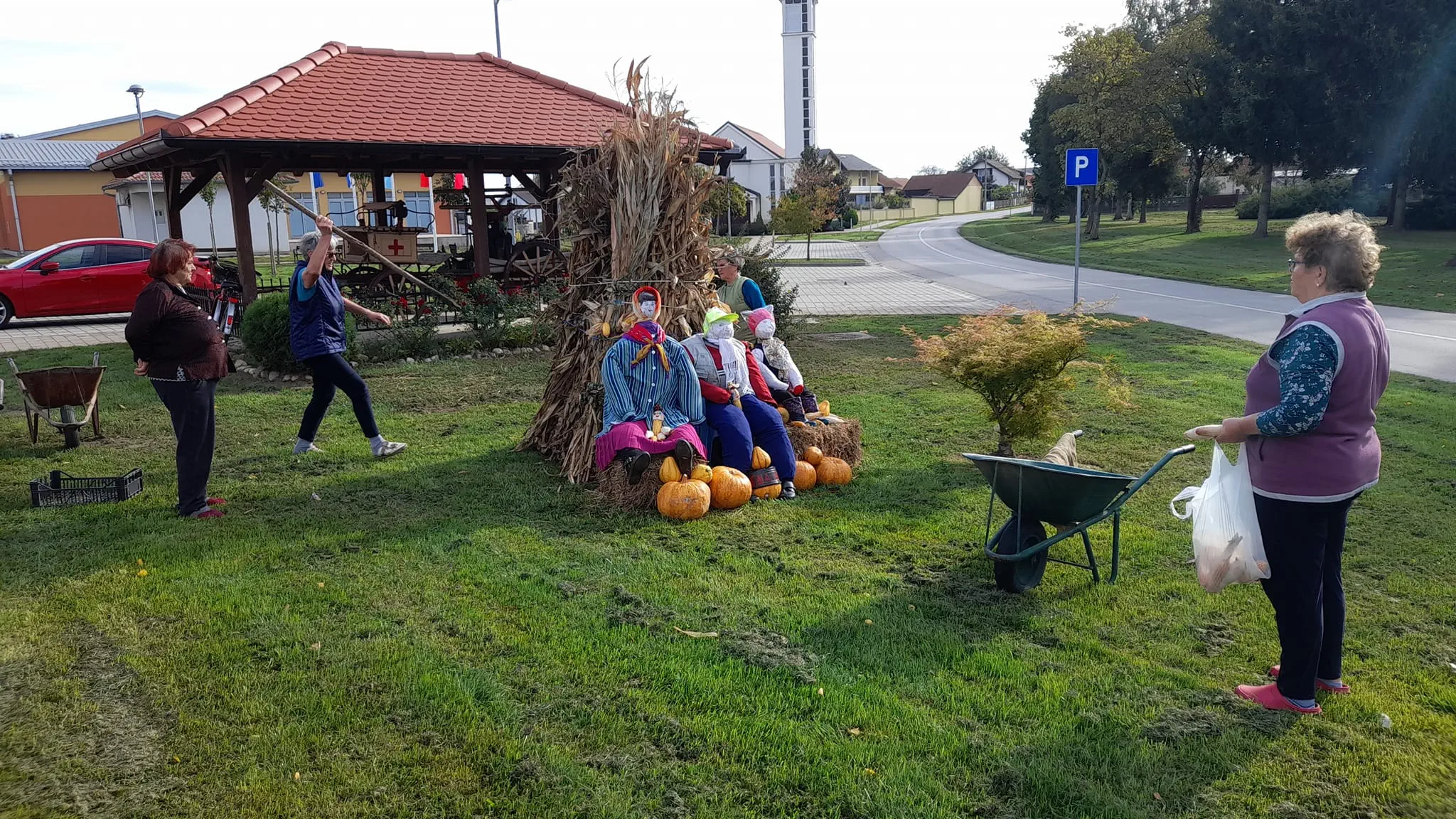 JESEN U PODBRESTU Udruga žena Brest obilježila kraj žetve tradicionalnim dekoracijama (3)