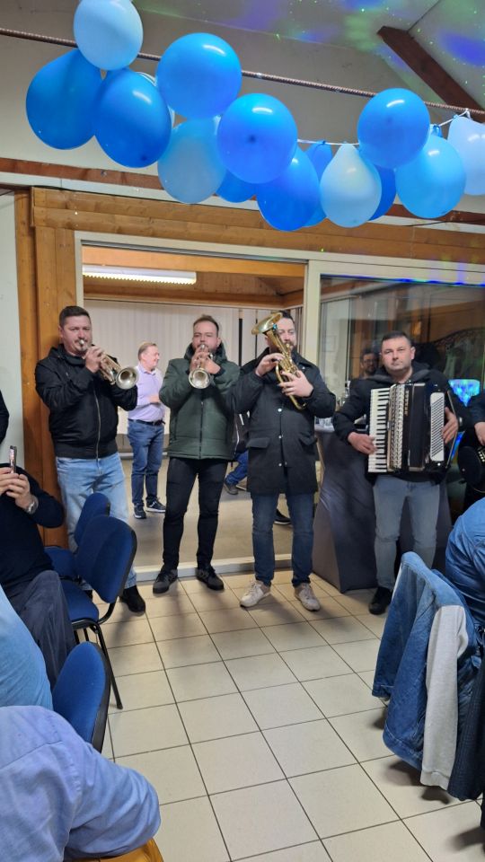 JOSIP HALIĆ Omiljeni domar OŠ Mala Subotica proslavio mirovinu i 65. rođendan uz obitelj i prijatelje (2)