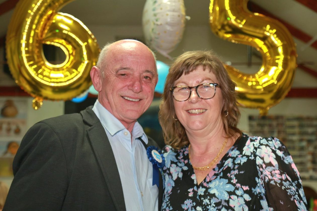 JOSIP HALIĆ Omiljeni domar OŠ Mala Subotica proslavio mirovinu i 65. rođendan uz obitelj i prijatelje (6)