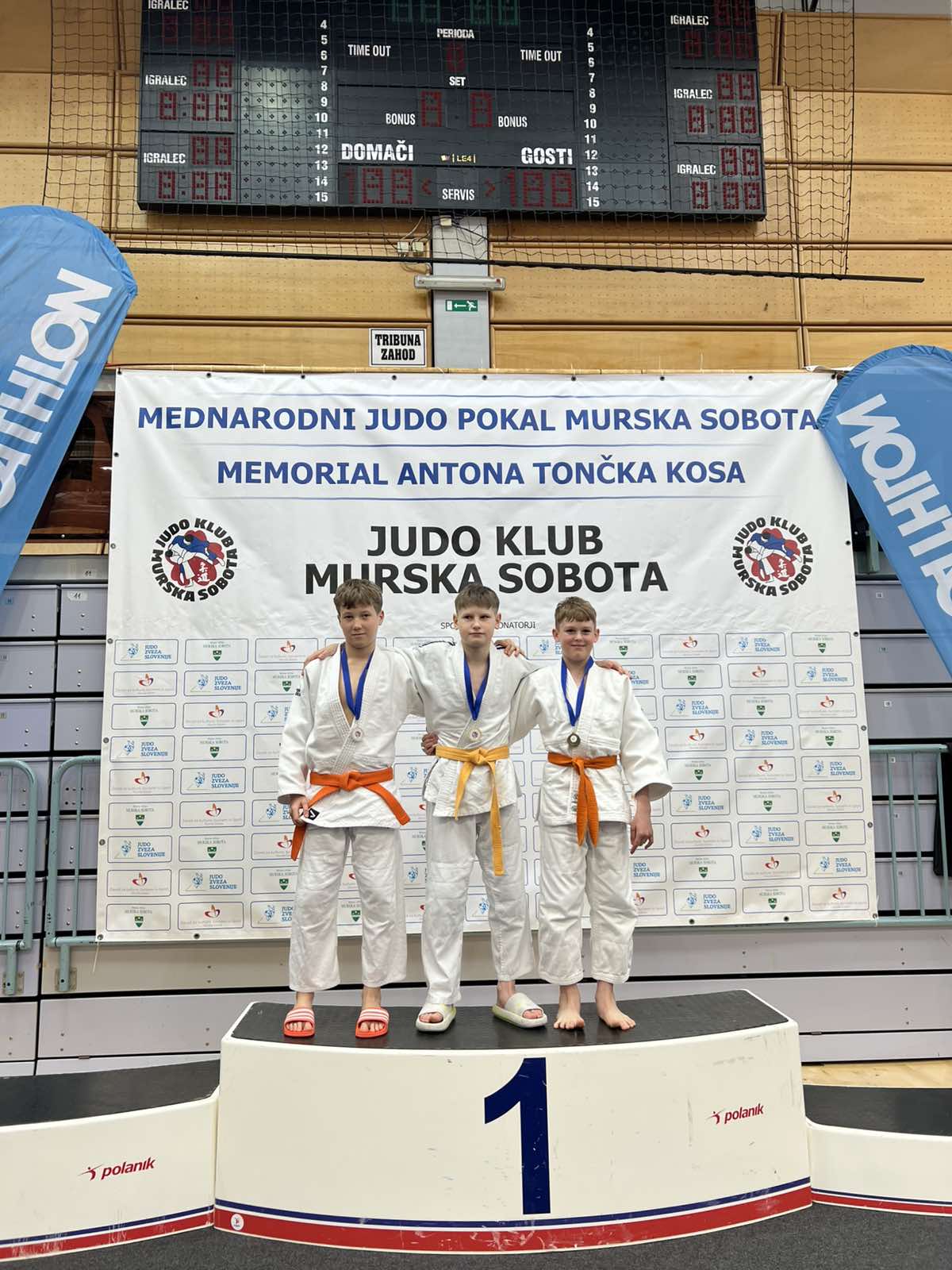 JUDO KLUB ZRINSKI Noel i Nika zlatni, Jakov brončani na turniru u Murskoj Soboti (1) JUDO KLUB ZRINSKI Noel i Nika zlatni, Jakov brončani na turniru u Murskoj Soboti (3)