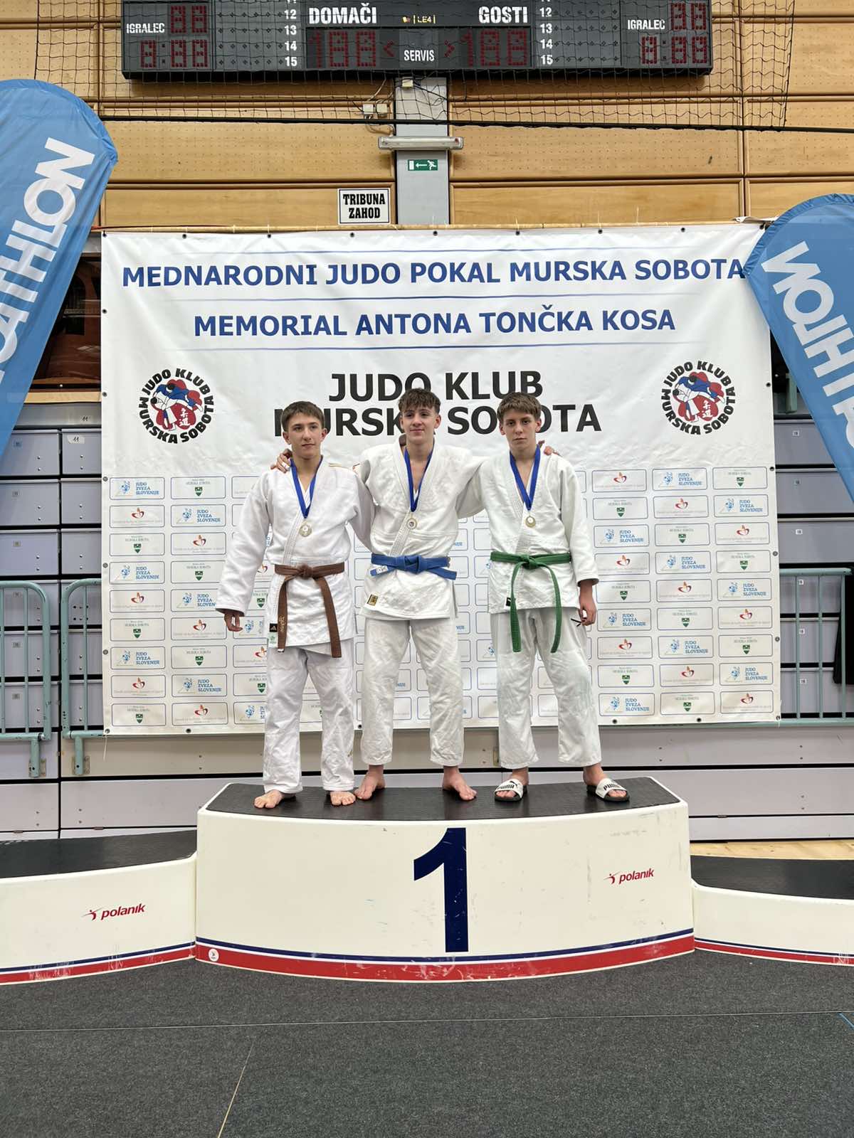JUDO KLUB ZRINSKI Noel i Nika zlatni, Jakov brončani na turniru u Murskoj Soboti (3) JUDO KLUB ZRINSKI Noel i Nika zlatni, Jakov brončani na turniru u Murskoj Soboti (3)