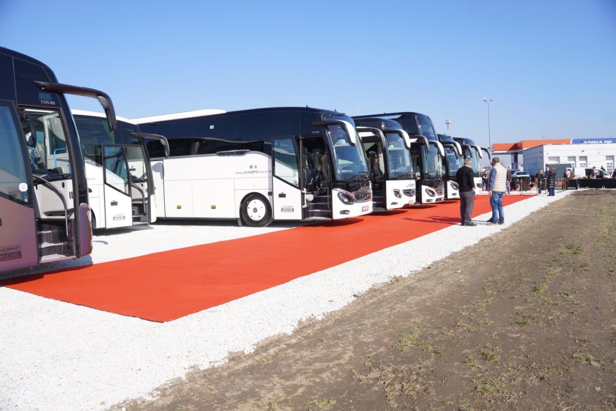 Jakopić Travel promocija vozni park (23)