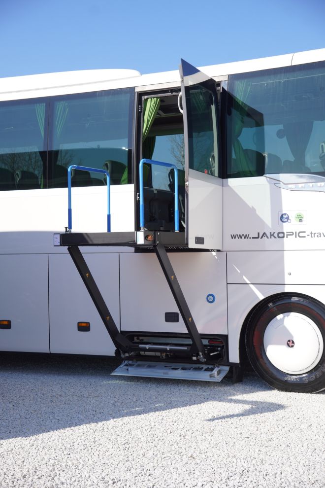 Jakopić Travel promocija vozni park (24)