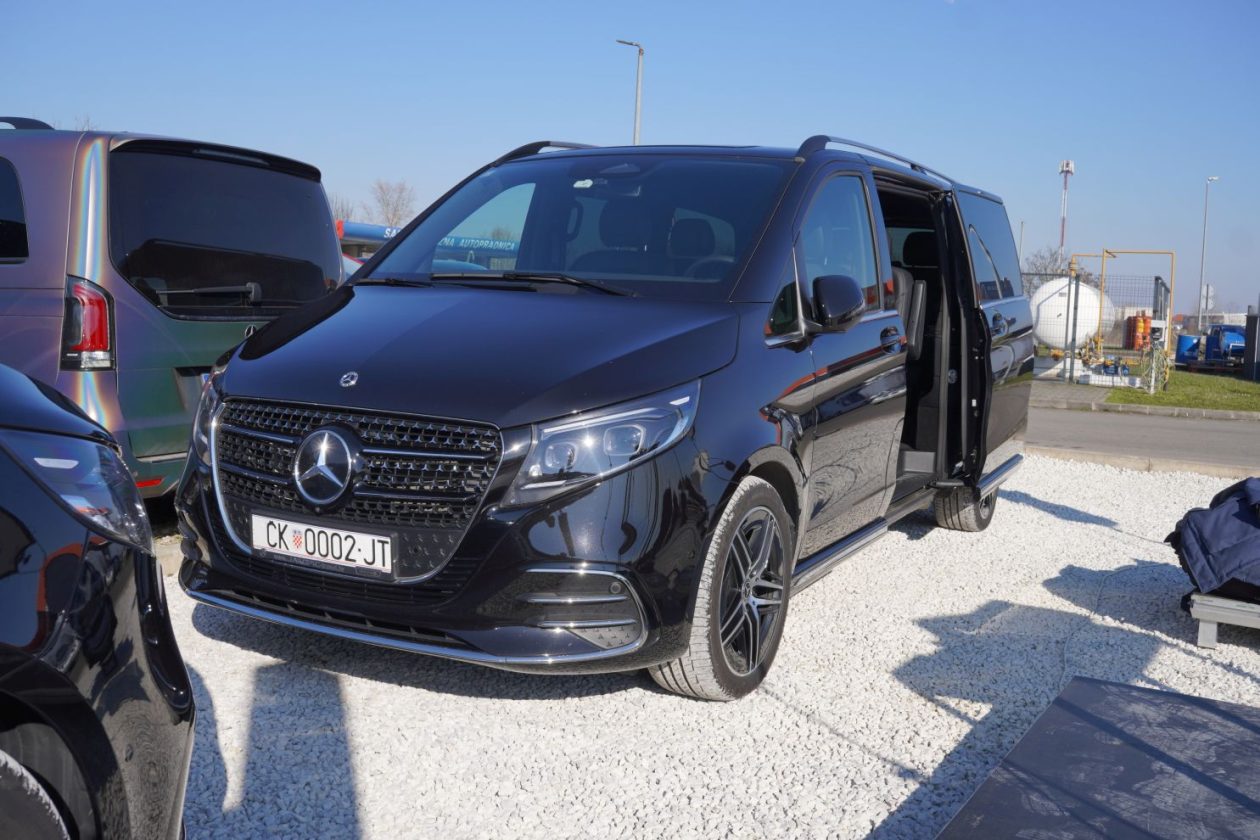 Jakopić Travel promocija vozni park (55)