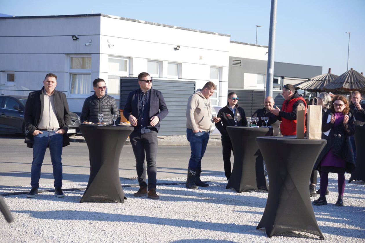 Jakopić Travel promocija vozni park (99)