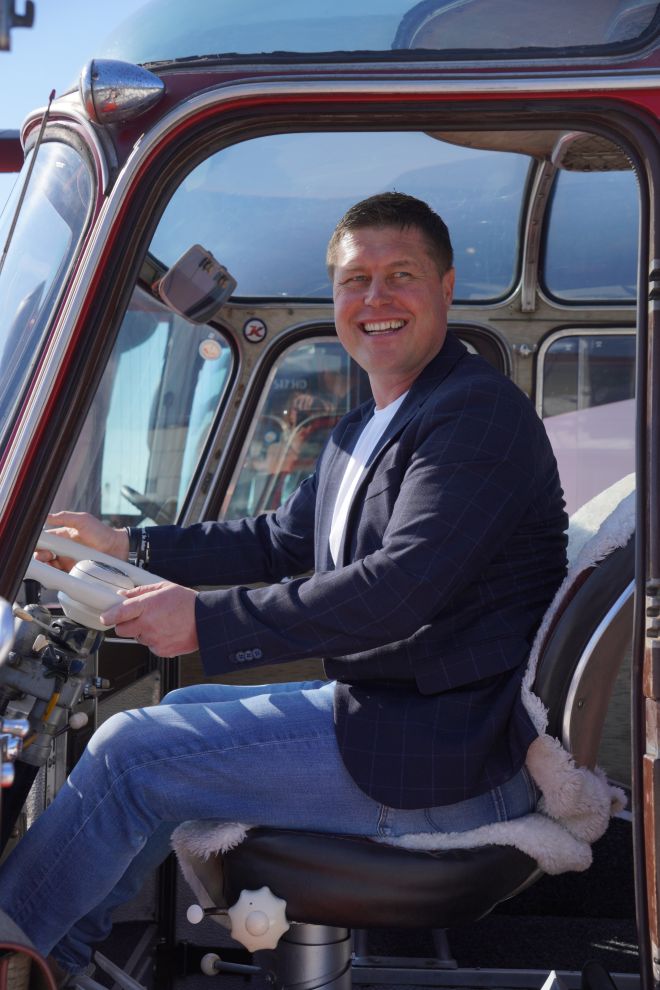 Jakopić Travel promocija vozni park Dejan Jakopić (16) Jakopić Travel promocija vozni park Dejan Jakopić (16)