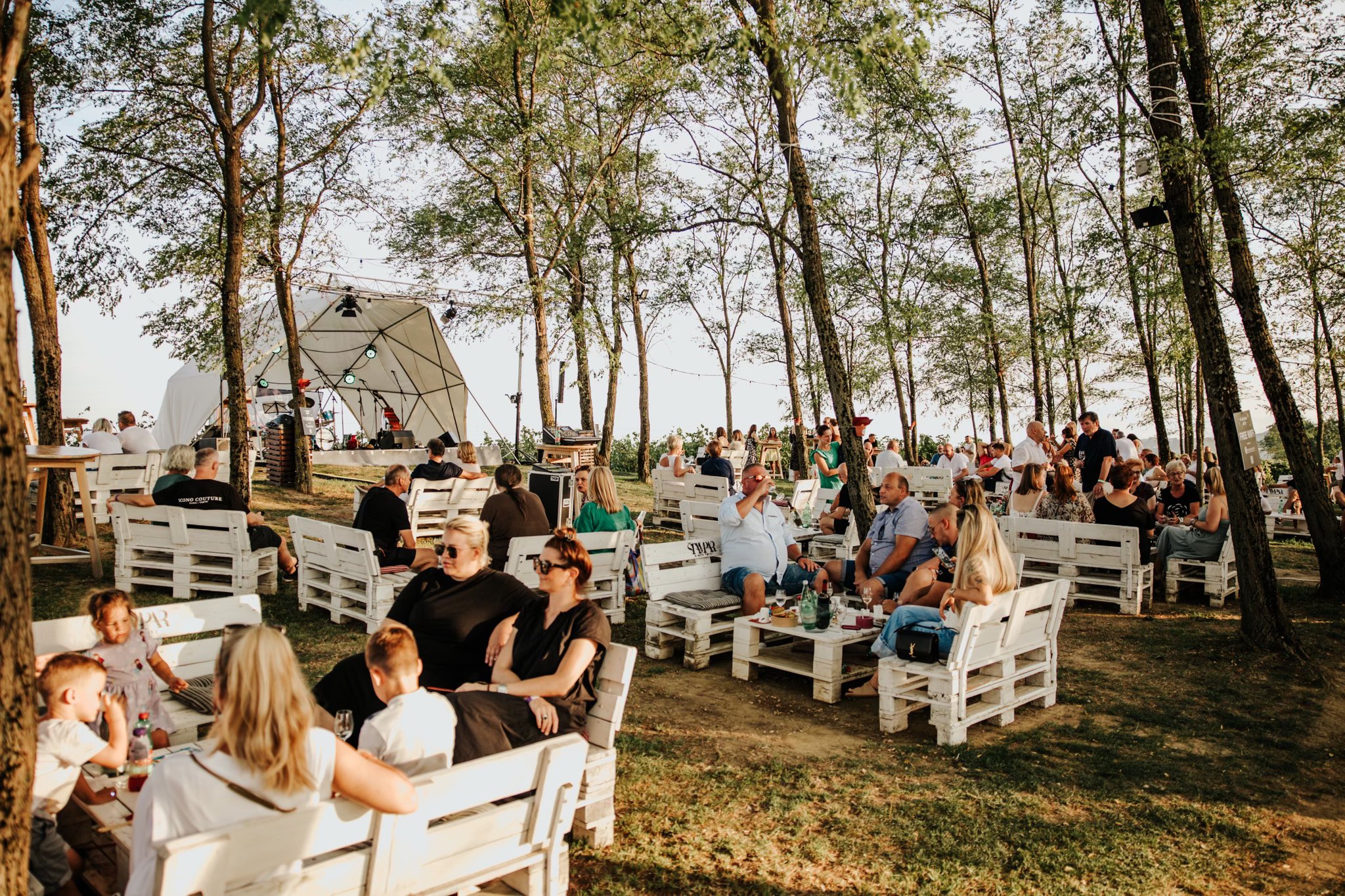 Jazz u vinogradu (1) Jazz u vinogradu (1)