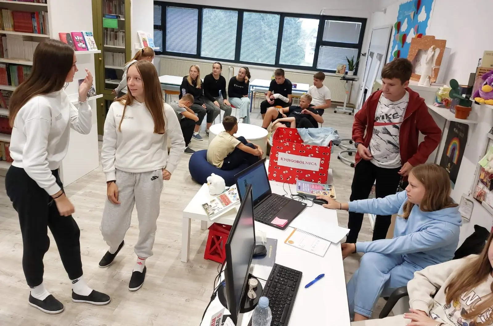 Jedan sasvim običan dan u knjižnici