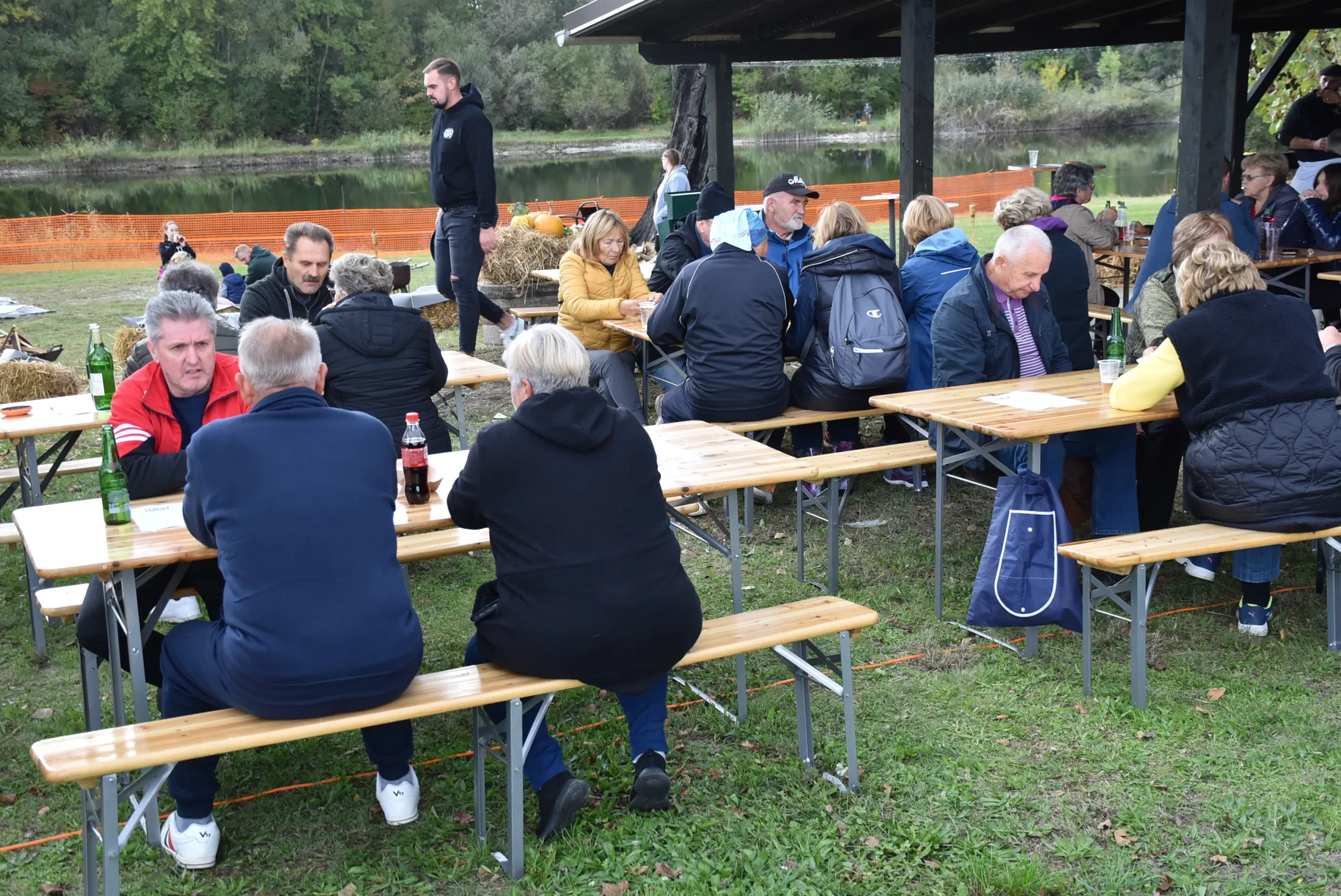 Jesenska kestenijada u Podbrestu 2024 (12) Jesenska kestenijada u Podbrestu 2024 (12)