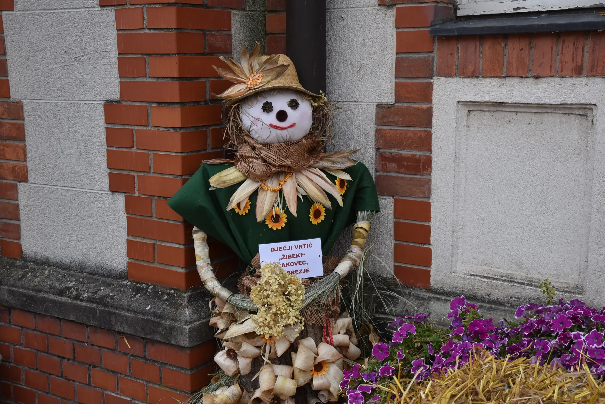 Jesenska strašila u centru Čakovca 2024 (23)