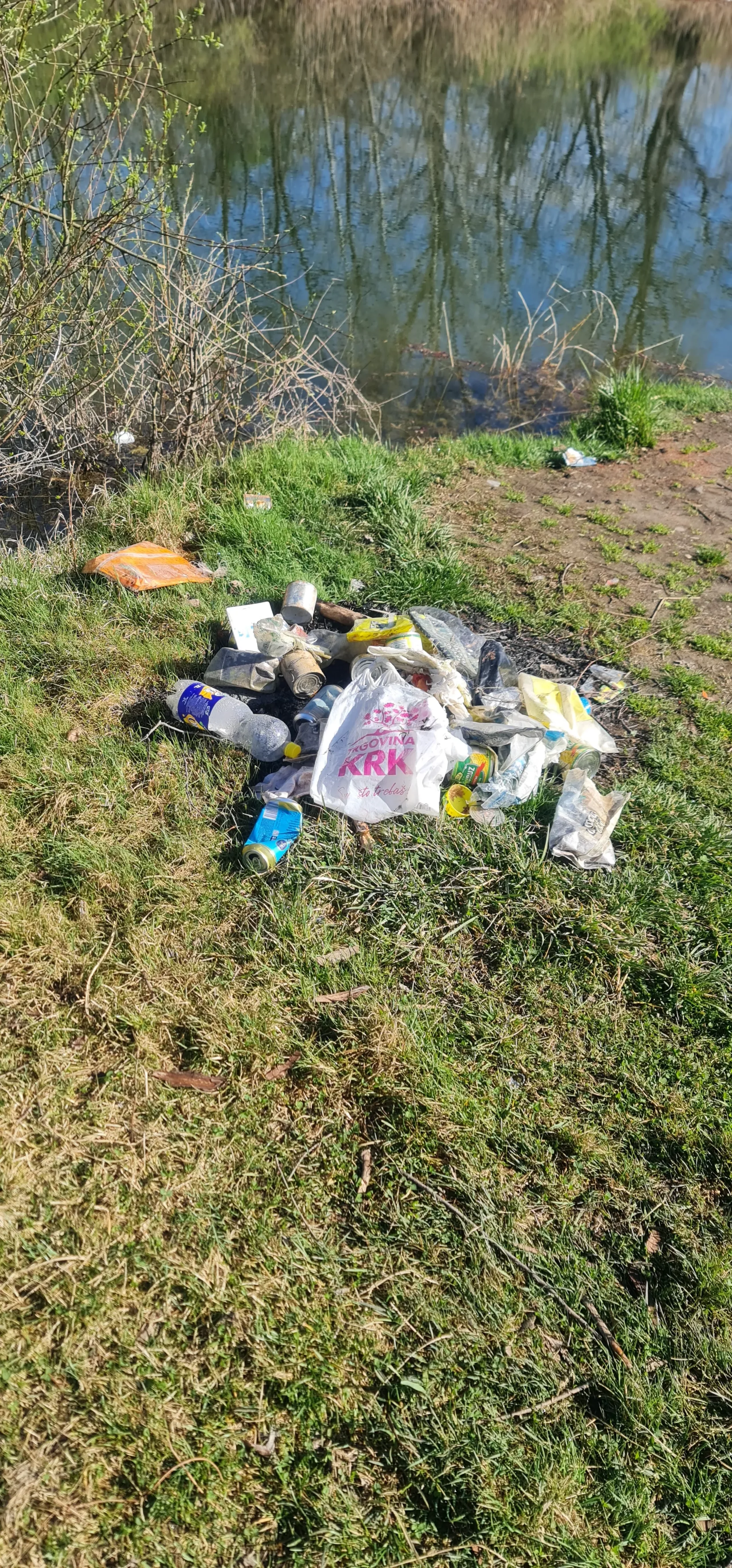 Jezero Mičigen (1) Jezero Mičigen (1)