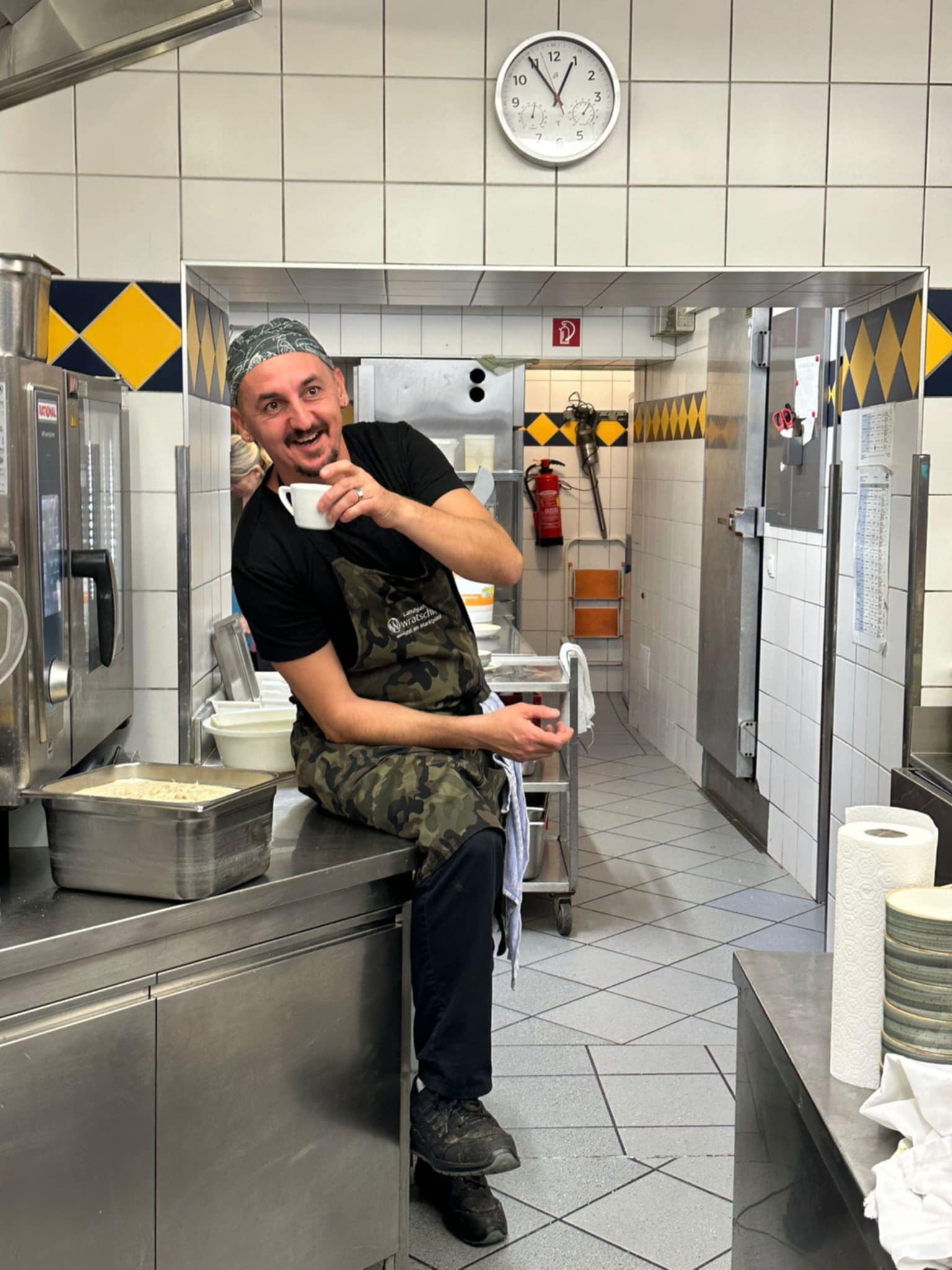 Josip Ban, Knezovec, Kuhar (4) Josip Ban, Knezovec, Kuhar (4)