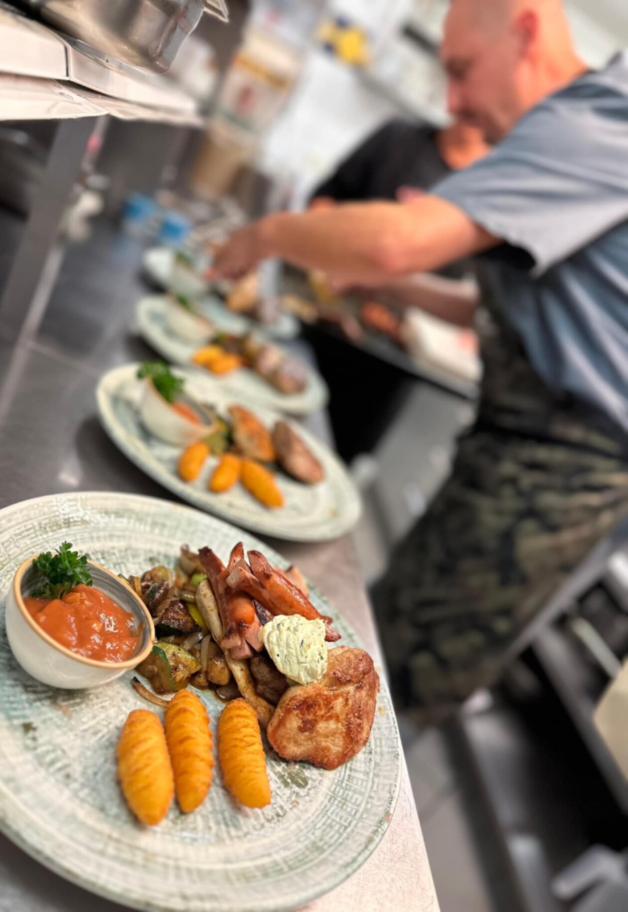 Josip Ban, Knezovec, Kuhar (6) Josip Ban, Knezovec, Kuhar (6)