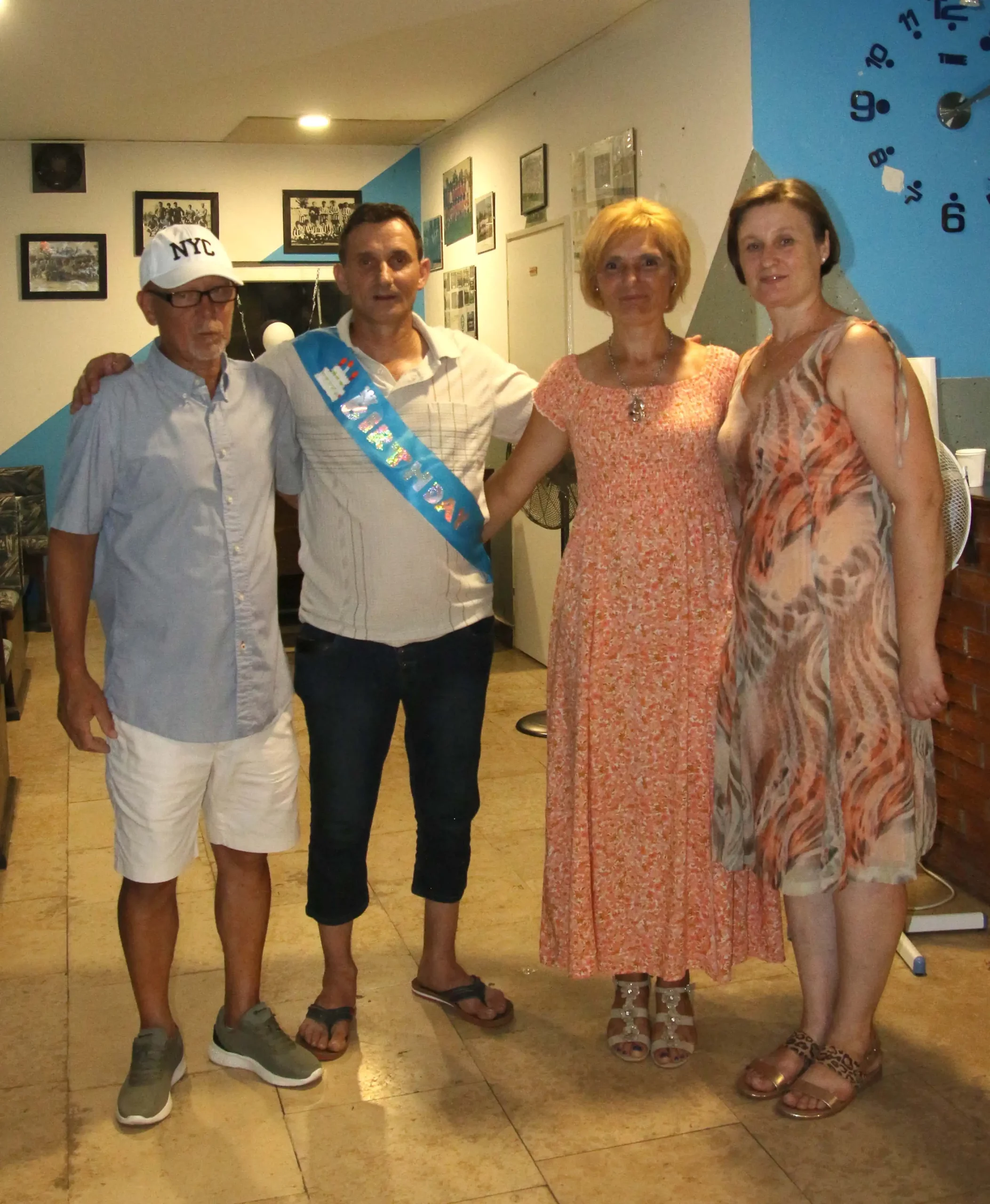 Josip Berdin uz veselo društvo proslavio pola stoljeća (4)