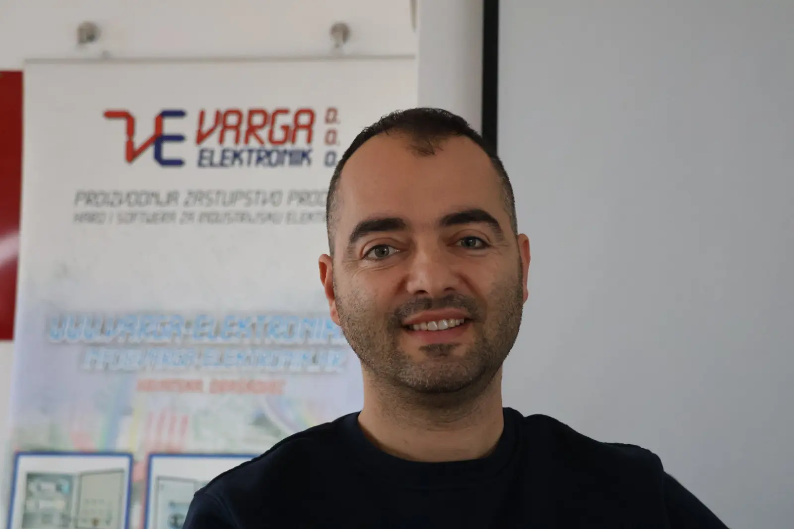 Josip Glasnović Varga elektronik Draškovec promo (2) Josip Glasnović Varga elektronik Draškovec promo (2)