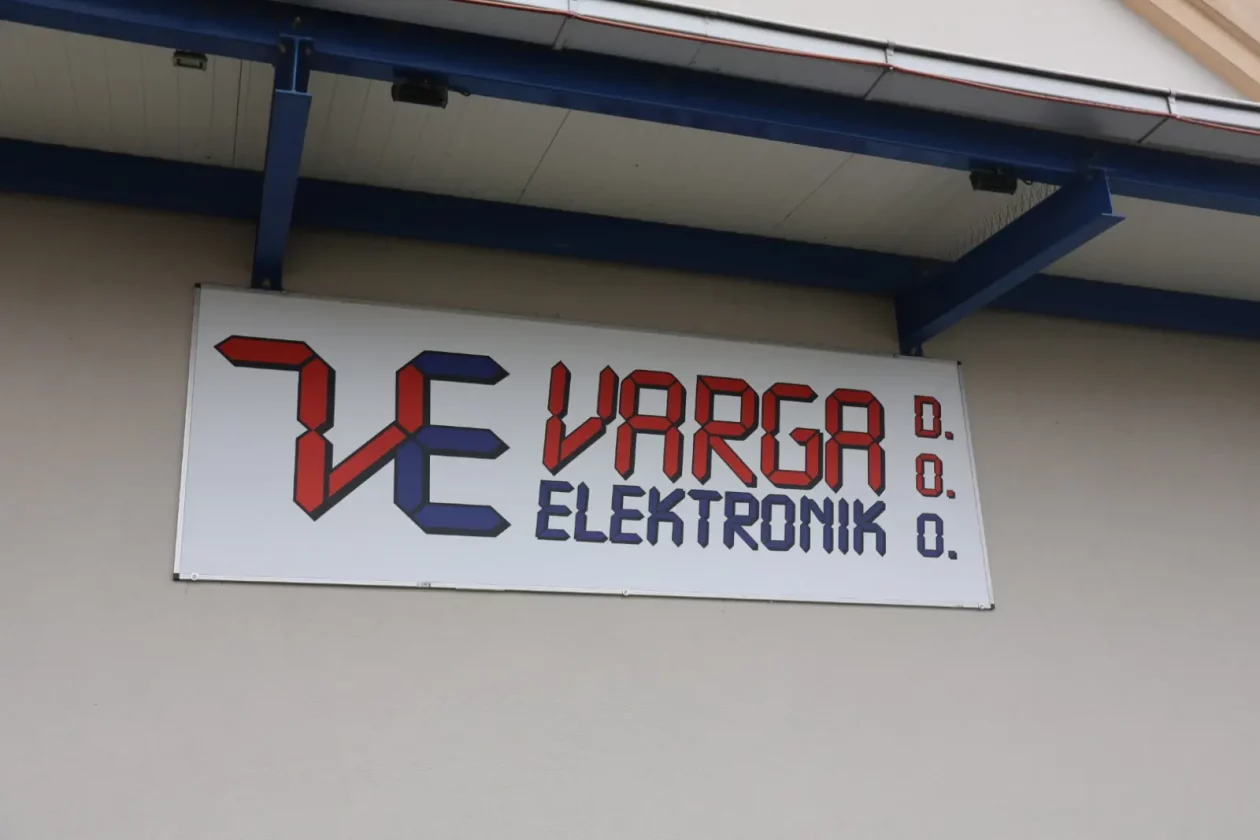 Josip Glasnović Varga elektronik Draškovec promo (29) Josip Glasnović Varga elektronik Draškovec promo (29)