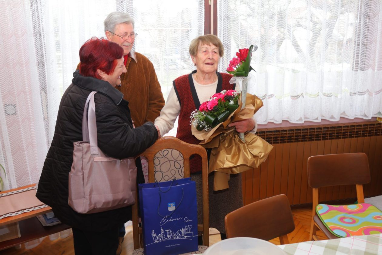 Julijana Srpak proslavila 102. rođendan (4)