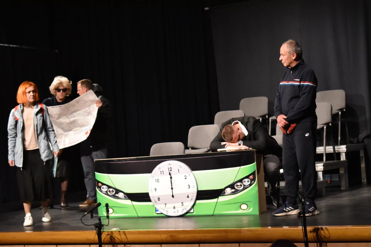 KAM GALERIJA 2. DAN (10) KAM GALERIJA 2. DAN (10)