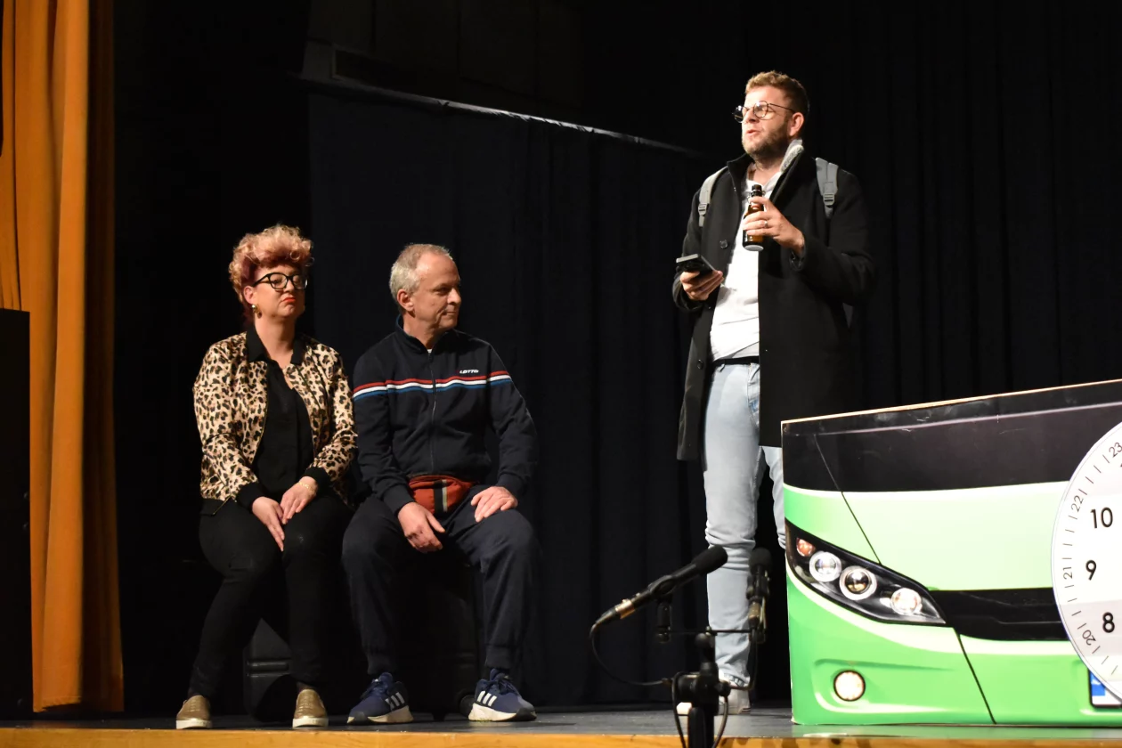 KAM GALERIJA 2. DAN (24) KAM GALERIJA 2. DAN (24)