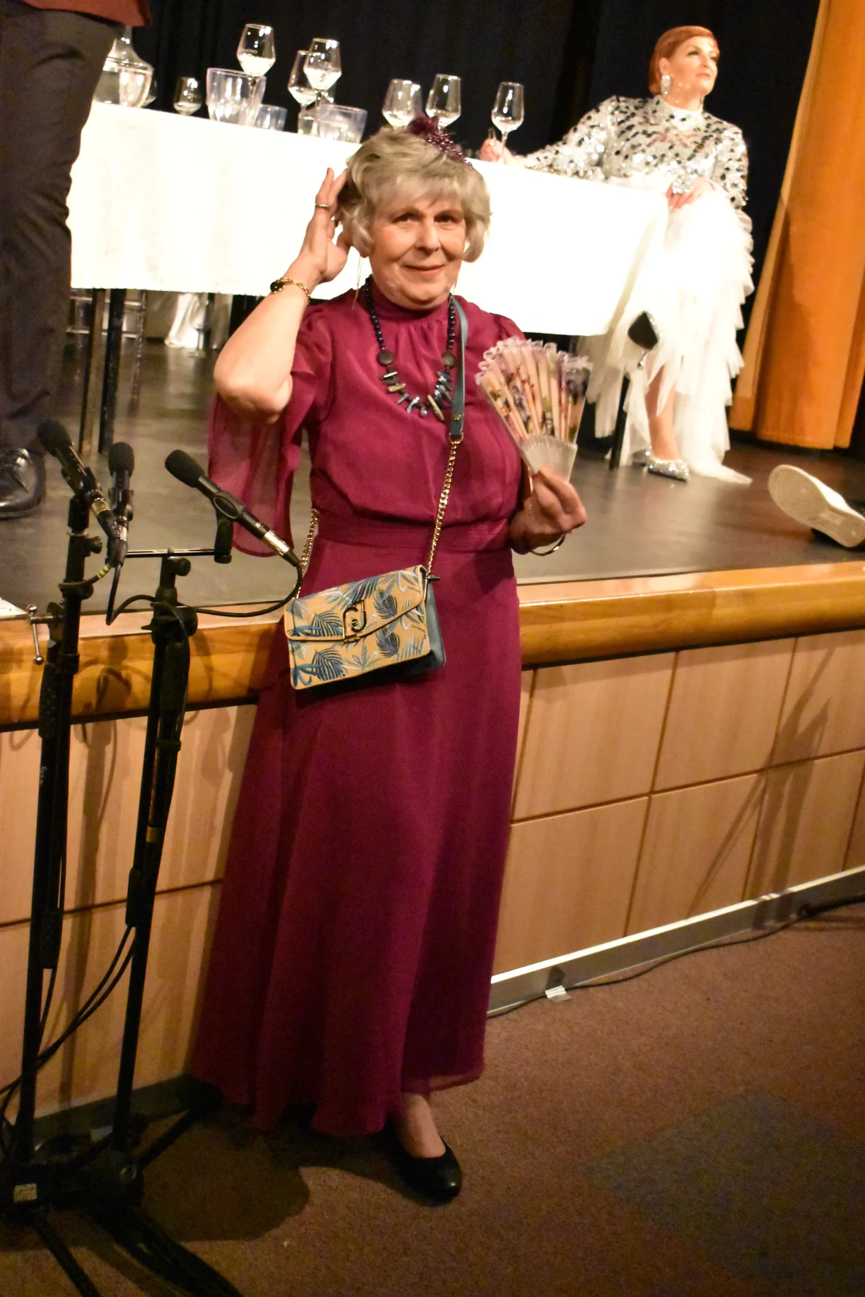 KAM GALERIJA 2. DAN (56) KAM GALERIJA 2. DAN (56)