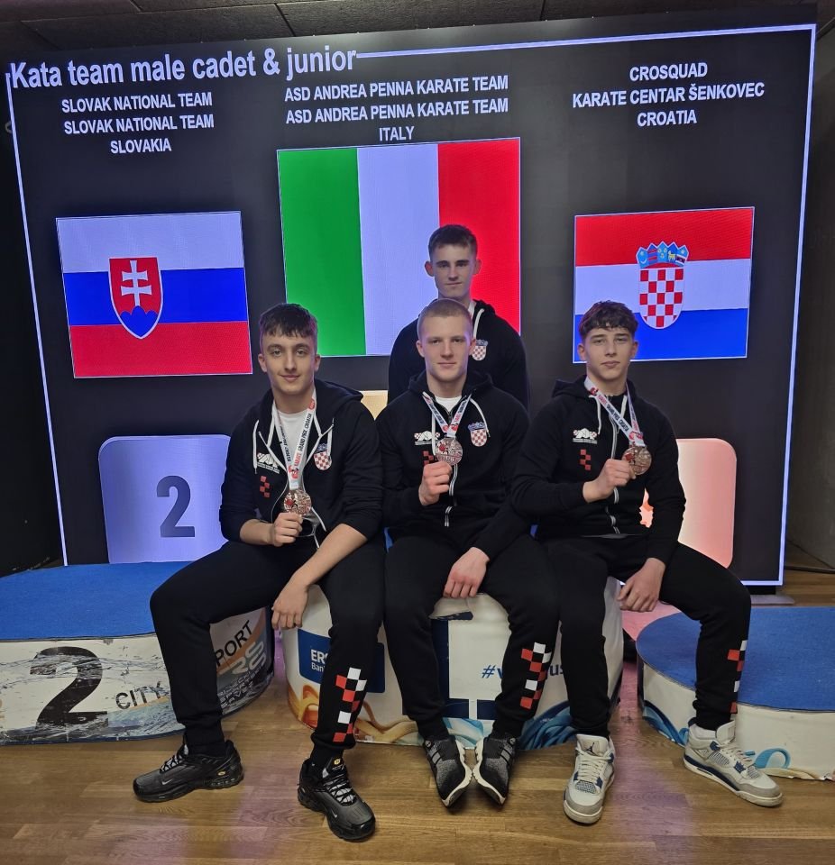 KARATE Šenkovčani s tri medalje na jakom međunarodnom turniru u Rijeci (1)