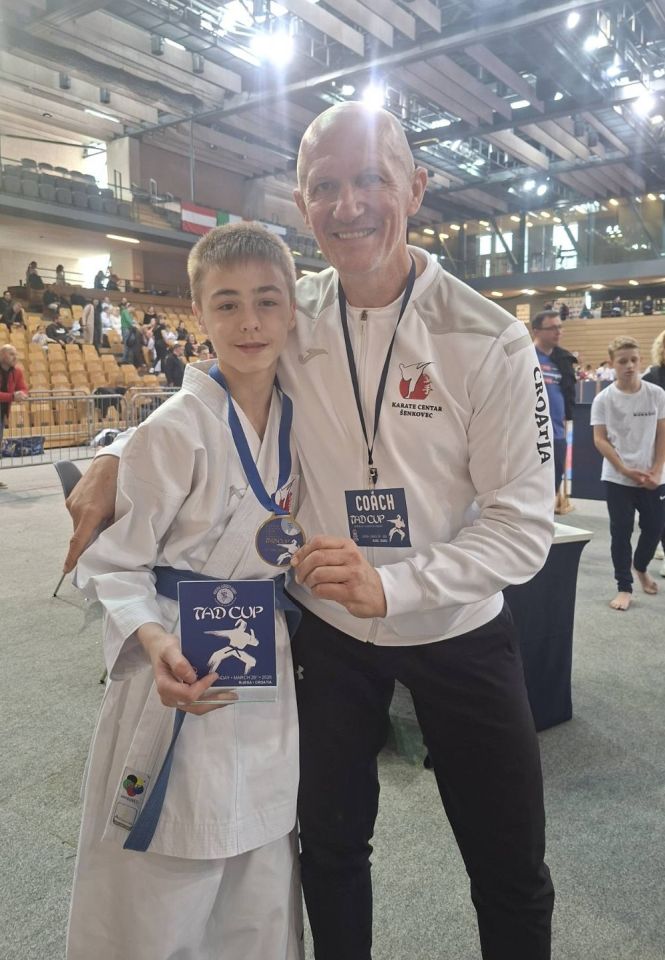 KARATE Šenkovec osvojio devet medalja na jakom TAD CUP-u u Rijeci (5) KARATE Šenkovec osvojio devet medalja na jakom TAD CUP-u u Rijeci (5)
