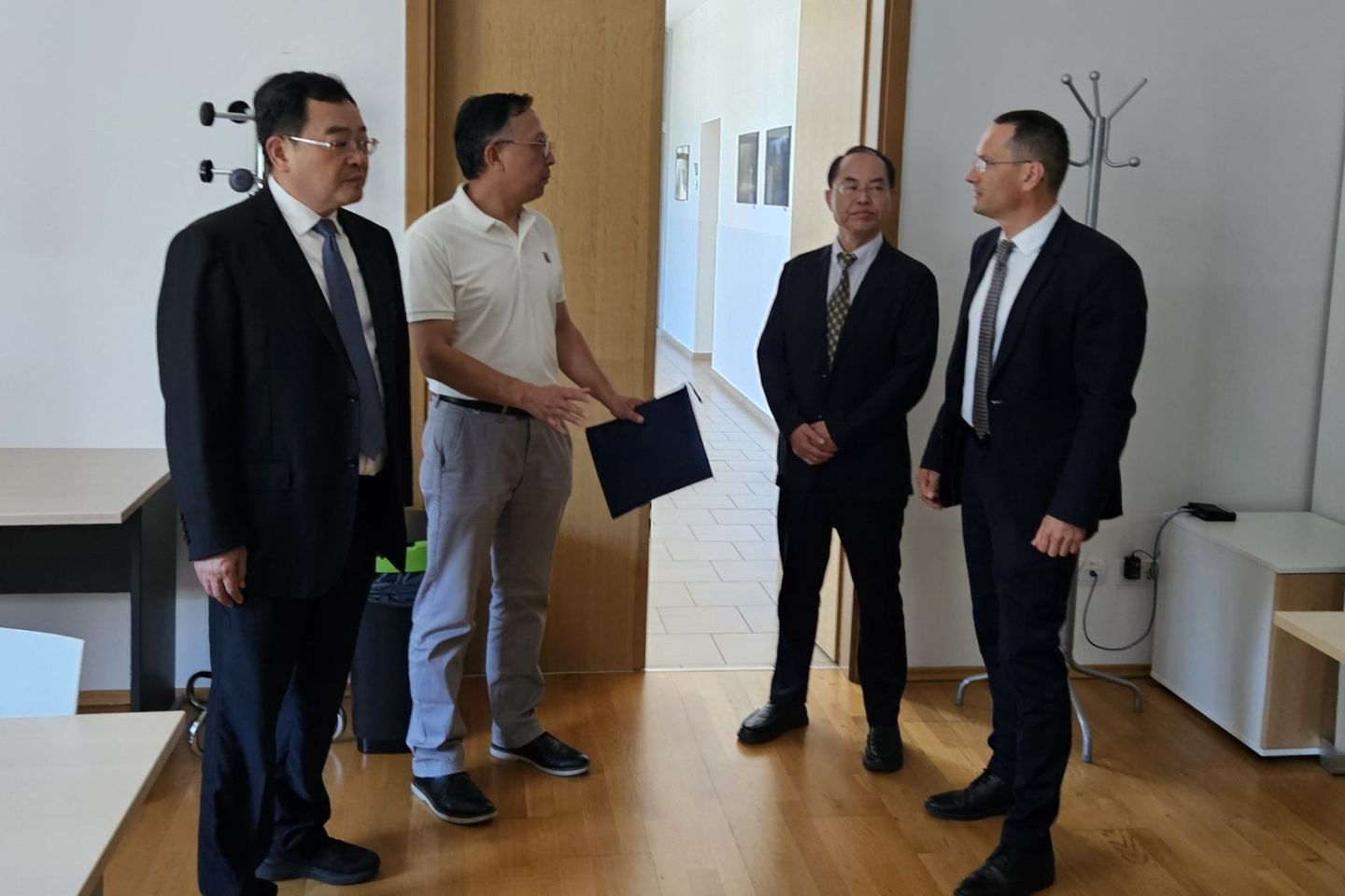 KINESKO IZASLANSTVO Delegacija Yanchenga posjetila Čakovec i istražila mogućnosti suradnje (8)