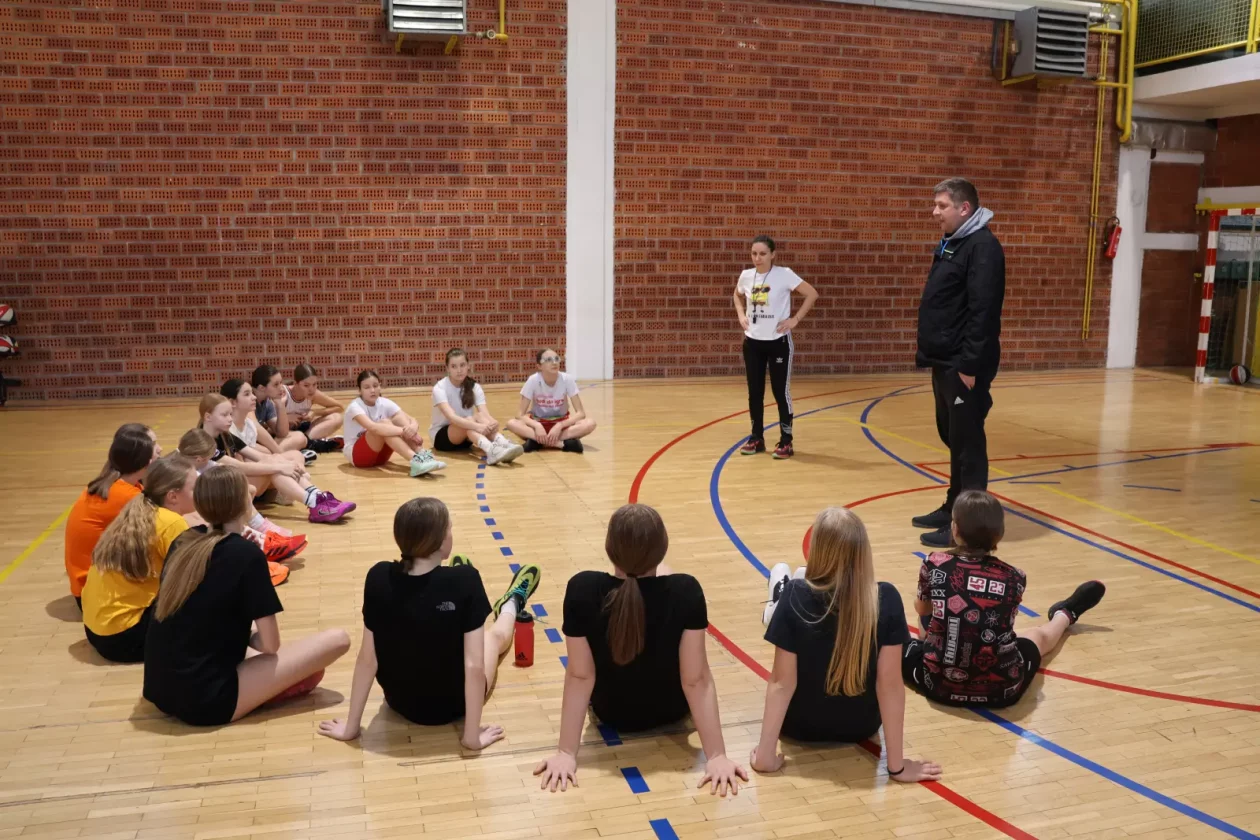 KK Dubravčan, Donja Dubrava (11) KK Dubravčan, Donja Dubrava (11)