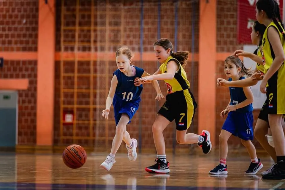 KK Dubravčan – ženska ekipa (13) KK Dubravčan – ženska ekipa (13)