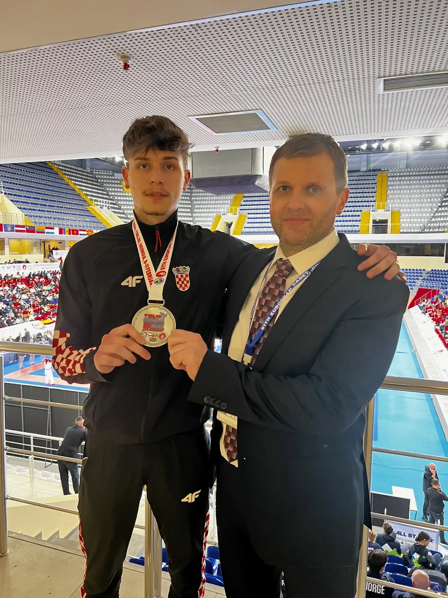 KK Globus – Sven Strahija (14) KK Globus – Sven Strahija (14)