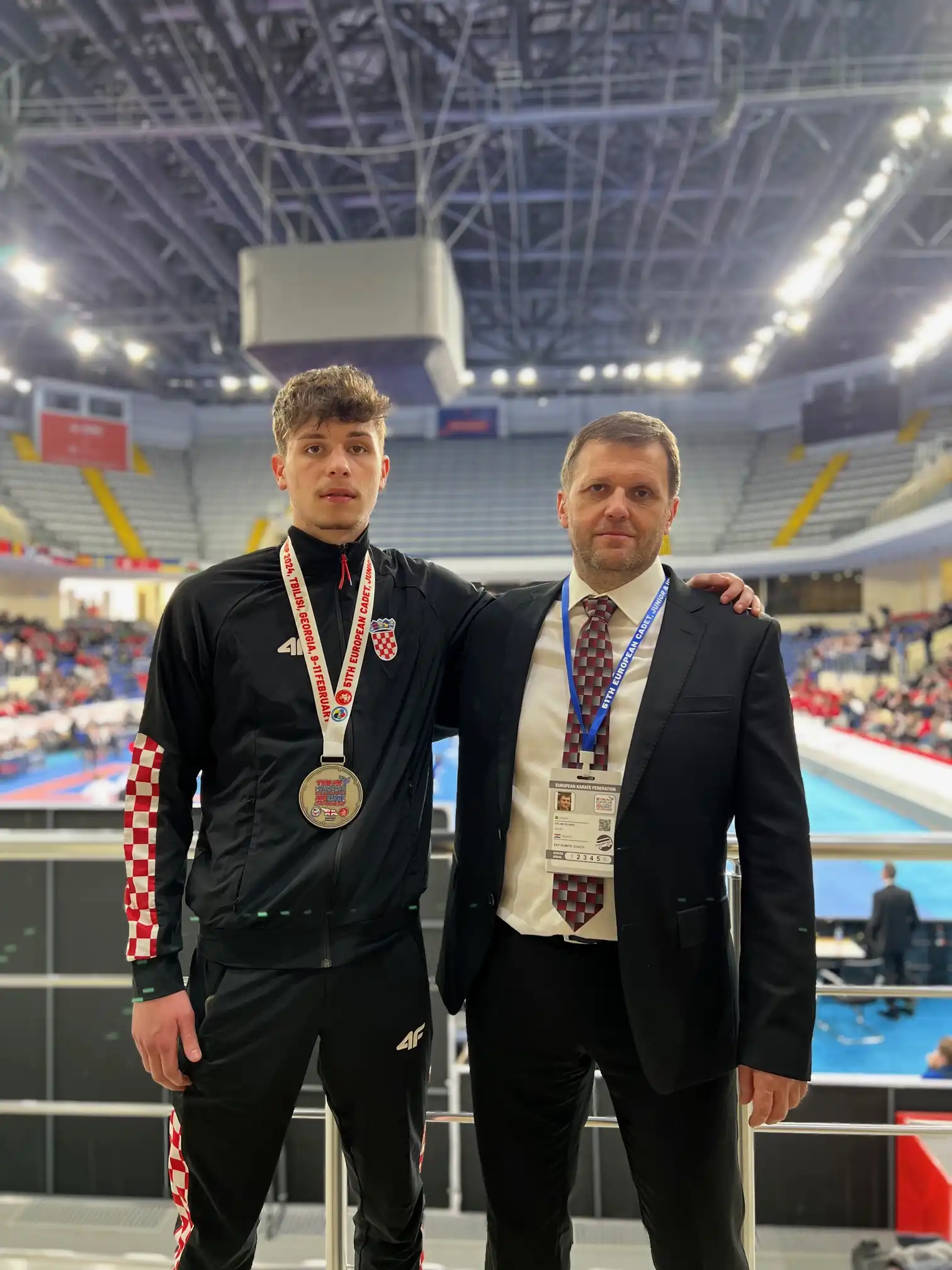 KK Globus – Sven Strahija (2) KK Globus – Sven Strahija (2)